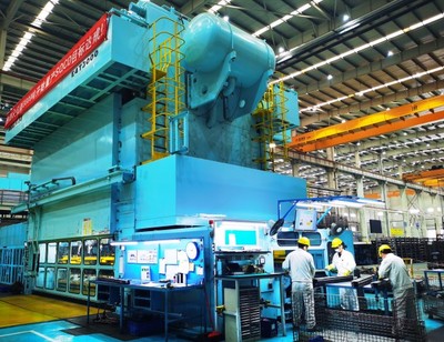 決戰四季度，汽車配件企業生產忙，家具企業迎挑戰